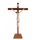 Crucifixo de Madeira com Cristo de Plástico com base 32 x 17 5 cm